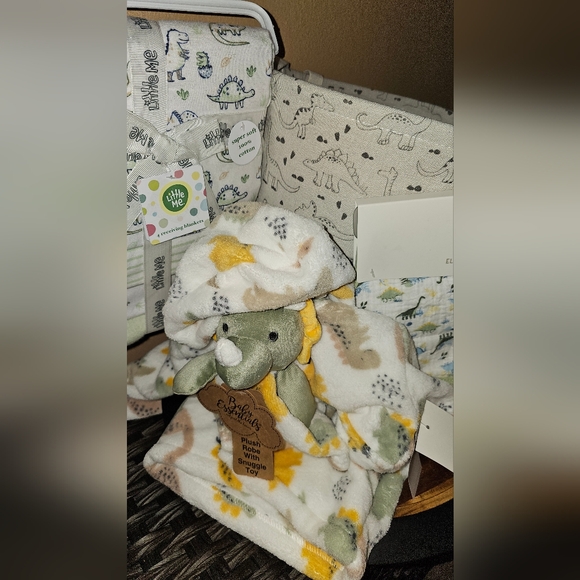 Multiples Other - Baby NWT Dinosaur Bundle - Bin, Robe, Toy, Burp Cloths And Blankets